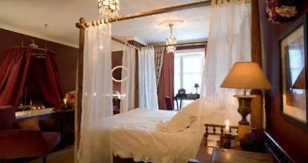 Hotel Charmehotel 't Hemelryck 4*